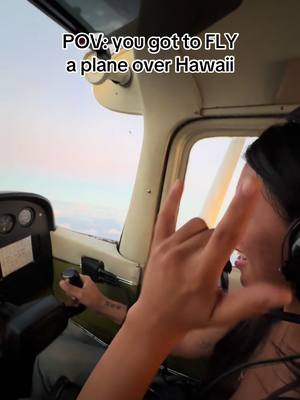 A post by @isabelledunhourr on TikTok caption: bucket list check #fyp #foryou #travel #hawaii 