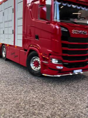 A post by @therealchiaroferragno on TikTok caption: Scania s770 trasporto bestiame