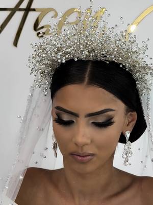 A post by @asenelmazov on TikTok caption: instagram: asenelmazov 🦋💙#asenelmazov #asenelmazov98 #makeupbyme #fyppppppppppppppppppppppp #fyppp #makeuptutorial #makeupartist #hairstyle #bride #bulgaria🇧🇬 #hairstylebyme #krupuk #kustendil 