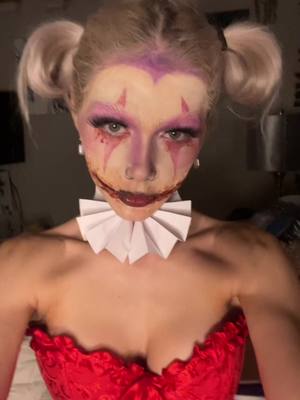 A post by @emilysharman_ on TikTok caption: October 1st! Im so ready for halloween this year so stay tuned for more looks👻🎃 #halloweenmakeup #clown #clownmakeup #halloweencostume 