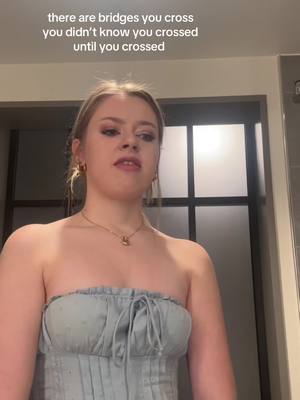 A post by @sarahcisola on TikTok caption: GET ME INTO THIS AUDITION ROOM PLease #wicked #wickedmovie #glinda #elphaba #arianagrande #kristinchenoweth #dream #dreamrole #glindathegoodwitch #singing #broadway #acting #nyc #audition #callback #theatrekid #breakaleg #viral #trending #ticket #show #foryoupage #foryou #fyp 