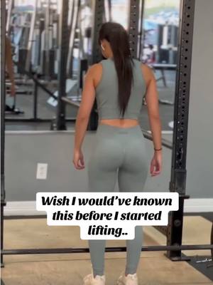 A post by @anaofit on TikTok caption: Don’t forget your dead bugs #weakcorestrength #weakcoreproblems #weakcoreworkouts #weakcoreweaklowerback 