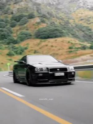 A post by @minello12 on TikTok caption: #teamfenice #auto 