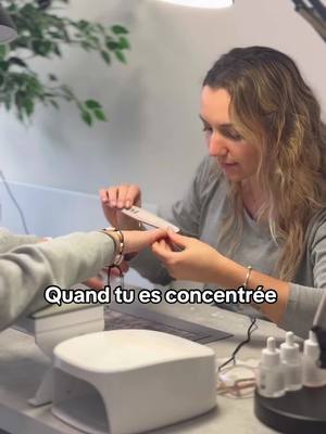 A post by @latelier_marts on TikTok caption: Un grain de folie à l’atelier Mart’s 🤪 @L’atelier d’Alice @Johanna 🌼  #prothesisteongulaire #ongle #collguesenor 