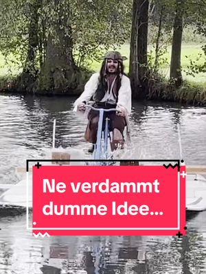 A post by @deagal_remyr on TikTok caption: Ich hab ein neues Schiff - Boot! Egal. War ne dumme Idee. 😂 #jacksparrow #captainjacksparrow #jacksparrowcosplay #cosplay #fluchderkaribik #pirat #deagal #germancosplayer #austriancosplayer 