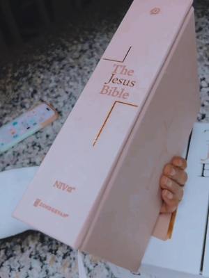 A post by @famouskg on TikTok caption: Obsessed with my pink bible. 🥹🩷 #christiantiktok #pinkbible #girlythings 