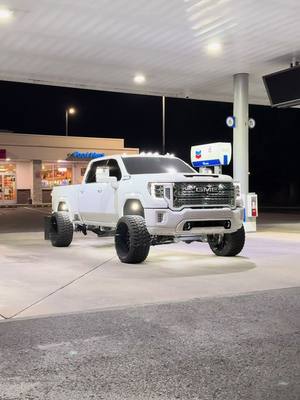 A post by @therealgjf88 on TikTok caption: gas #deletedl5p #denali #duramax #l5p #pnw 