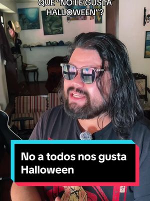 A post by @chekobullet on TikTok caption: Decidí salir de mi retiro para hablar de #halloween y los #disfraces con un poquito de #humor y #comedia 😅🎃