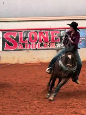 A post by @theoneandonlyhb02 on TikTok caption: 2/2 this weekend 🤗🙃  @NHSRA #americanhatco #nhsra #ahsra #rodeo #postivetimes➕✖️ #teamroping #header #senioryear