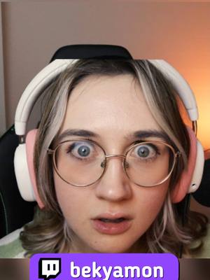 A post by @bekyamon on TikTok caption: I made myself into a PNGtuber... literally #bekyamon #pngtuber #debut #twitchstreamers #vtuber