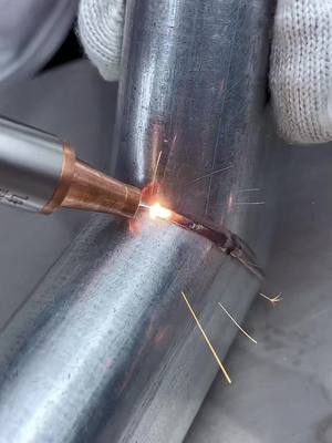 A post by @andes.us05 on TikTok caption: The handheld laser welding machine can weld both the outer and inner corners very well, without the need for polishing, resulting in a beautiful weld bead#laserweldingmachine #weldingproject #laserwelder #laserwelding #DIY 