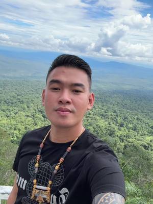 A post by @brosty8888 on TikTok caption: គីរីរម្យ❤️