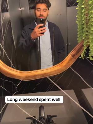 A post by @oye_maninderr on TikTok caption: You want long weekend like this ta dass de ni #mblessed #fyp #thanksgiving2024 #carefree #maninderthings #winnipeg #longweekend #happysoul 