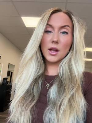 A post by @kennedysigmon on TikTok caption: A little change for the fall 🍁 #fyp #hairtransformation #fallhair #hairstylistsoftiktok 