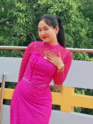 A post by @delilah_clover on TikTok caption: #မင်းနောက်ကတကောက်ကောက်လိုက်လို့နေမှာလေ😁😁 #fyp 