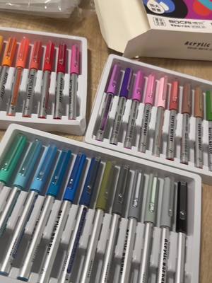 A post by @angtbrr on TikTok caption: #coloring #coloriage #brush #acrylique 