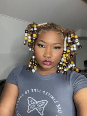 A post by @kessy_gmx on TikTok caption: Very demureee #fyp #blackgirl #nails #yemayabeauty #pressonnails @Yemaya_beauty 