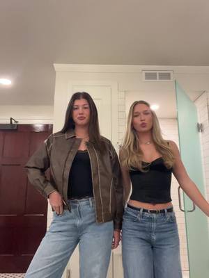 A post by @oliviarobbinsssss on TikTok caption: Hi bestie😊😊 @Ava  