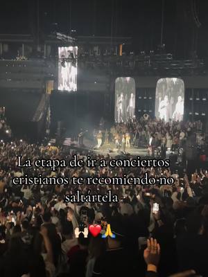 A post by @silvanapacheco93 on TikTok caption: #notelopierdas #grupobarak #amor❤️ #unabencionmas❤️ #barakconciertocristiano🙌🥰 