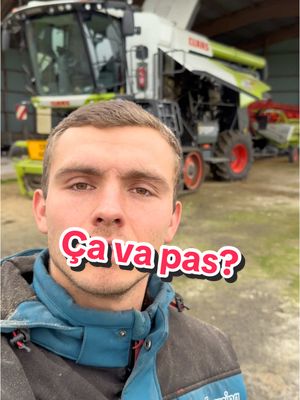 A post by @lucas_lck3 on TikTok caption: Ça va pas ou quoi? #2 #agri #agriculture #agriculteur #tracteur #pourtoi #tracteurs🚜 #claas #agriculturelife #foryou #fyp #farmilife #pourtoii #farmtok #agrar #world #farmer 