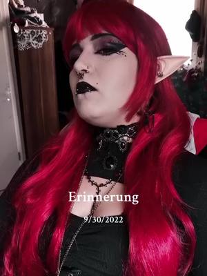 A post by @littlemoongirl19 on TikTok caption: #erinnerung #vampire #halloweenmakeup #makeup #crazy #wig #emo #style #germany 