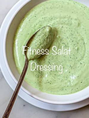 A post by @taynari on TikTok caption: 🌱 FITNESS SALAT DRESSING  Das Dressing peppt jeden Salat auf und ist dazu noch Kalorienarm und hat viele Proteine!  Wollt ihr mehr Rezepte von meiner Fitness Reihe? 😋 #healthy #healthylifestyle #healthyfood #healthyeating #cleaneating #foodideas #recipes #sport #workoutroutine #routine #motivation #fitnessmotivation #model #modellife #actress #actresslife  #beauty #wellness #mindset #makeup #makeuptutorial  #GesundeErnährung #CleanEating #HealthyLifestyle #Inspiration #Motivation #Rezeptideen #HealthyFood #EatClean #FitFood #HealthyLiving #GesundEssen #GesundLeben #HealthGoals #FoodInspo #Ernährungsinspiration #HealthyChoices #MealPrep #BalancedDiet #FitnessMotivation #Nährstoffreich #HealthyRecipes