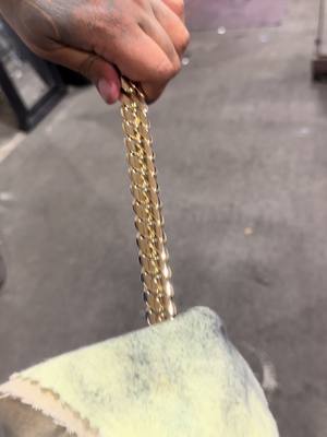 A post by @gusvillajewelry on TikTok caption: Compeltely done by hand. 14k half a kilo. #miamicubanlink #gusvillajewelry #cubanlink 