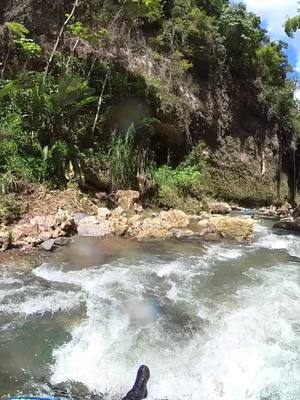 A post by @davifigueroa on TikTok caption: #beautifuldestinations #enjoylife #livelife #nature #puertorico🇵🇷 #Hiking 