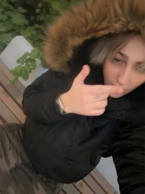 A post by @shynegswagga on TikTok caption: 2к клипов нужно. 