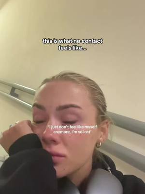A post by @henrymoodie on TikTok caption: this song is for all the one’s that got away…. #rightpersonwrongtime #fyp #singer #singing 