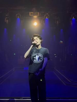 A post by @henrymoodie on TikTok caption: drunk text live from amsterdam last night🤍 #fyp #drunktext 
