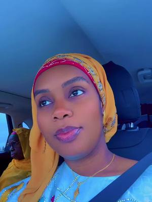 A post by @oumoudiallo980 on TikTok