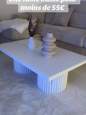 A post by @inestimable.06 on TikTok caption: Astuce deco 🫶 Table basse pour - de 55€  #tablebasse #deco #ikea #stockomani #homedecor #homemade #tablebassebois #astucedeco 