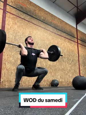 A post by @vincentchump on TikTok caption: WOD (26/10/2024) version GX  AMRAP 11’  4 Wall walk  8 Thrusters @60kg 4 D-ball clean @60  Rest 1’/set  Score: 5 rounds  #crossfit #wod #crossfitter 