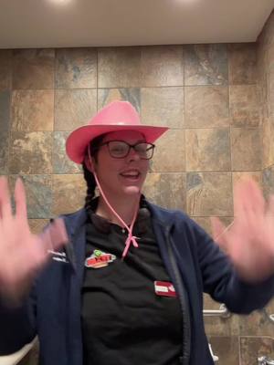 A post by @hay1502 on TikTok caption: Work a shift with me 🧸🤠  #serverlife #texasroadhouse #steakhouse #halloweencostume #fy #counttipswithme #yeah #funnyvideo #likeandcomment #cowgirl 