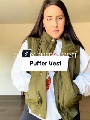 A post by @lexiecrow on TikTok caption: It is such a cute vest, I love all the little details! #tiktokshopholidayhaul #tiktokshopblackfriday #tiktokshopcybermonday #octoberfinds #tiktokshopfinds #pufferjacket #puffer #puffervest #falloutfits #winterfashion #coldweatheroutfits #momoutfit #vest #sahmoutfit 