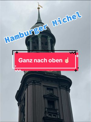 A post by @dennis_hamburg1 on TikTok caption: #hamburg #michel #humoristwennmantrotzdemlacht #spassmusssein #viral #tiktok 