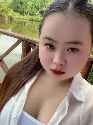 A post by @user783649662434140 on TikTok caption: #មានក្ដីសុខប៉ុណ្ណាទៅពេលនៅក្បែរកេម្នាក់នោះ @ស្លឹកចាកបឹងហ្គាឡូ(ខេត្តកំពត) 