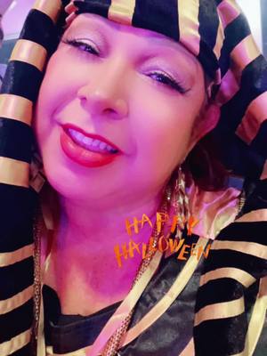 A post by @dora_lizarraga on TikTok caption: #haloween #haloweenmakeup #haloweentiktok 