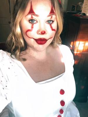 A post by @autumn_91901 on TikTok caption: Happy Halloween! 🎈#pennywise #fyp #foryou #foryoupage #it 