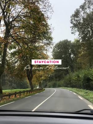 A post by @ on TikTok caption: Branchez vous @Staycation pour vos prochains séjours à proximité en solo, entre besties ou avec votre +1 🫶🏽  #staycation #hotel #lesgrangesdhaillancourt #paris #iledefrance