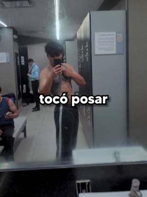 A post by @itzlot on TikTok caption: ACOMPAÑAME A UN DÍA DE CHEATMEAL #fypシ #fyp #parati #Vlog 