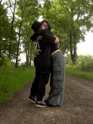 A post by @youknowimachaos on TikTok caption: soulsister over 9 years <3 (09.05.24) #longdistancefriendship #iloveyousomuch #imissyoueveryday #ilooklikeshit #butshessobeautiful #nature #friends #goodvibes #foryou 