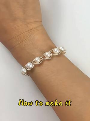 A post by @yzmaibmyc on TikTok caption: Do you like this handmade jewelry#jewelrytiktok🥺✨💕 #handmade #bijouxfaitmains #accessories #braceletmaking #bracelettutorial #pearl 