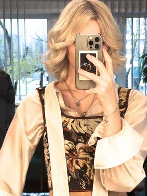 A post by @allenduel on TikTok caption: @Elena Zavidova трек нереальный! 😍 