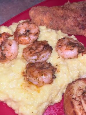 A post by @rowzay504 on TikTok caption: #neworleans #breakfast #sunrise #seafood #seafoodlover #grits #shrimp #fish #foodtiktok #explor #fyp #foryu #public #504