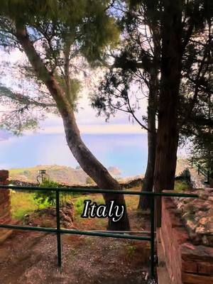 A post by @countryjunction on TikTok caption: 🔥Dream travel destinations🔥🇮🇹🇬🇷🙏♥️ #travel #travellife #santorini #greece #napoli #italy #mykonos #athens #dreamtrips #carelesswhisper #music #fyp #vacations #cruise #ncl #sunset #coast #beautiful #scenery 