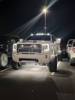 A post by @therealgjf88 on TikTok caption: day 1 vision #deletedl5p #denali #duramax #l5p #pnw 