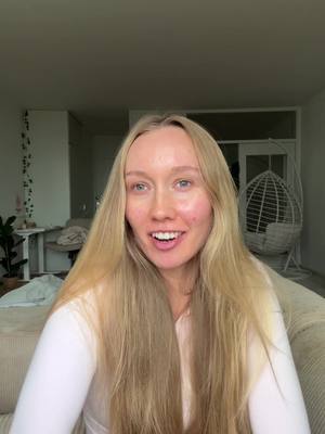 A post by @josephinelivinn on TikTok caption: please kom som du er og snak om det, der fylder hos dig 🥹 du er aldrig til besvær!!