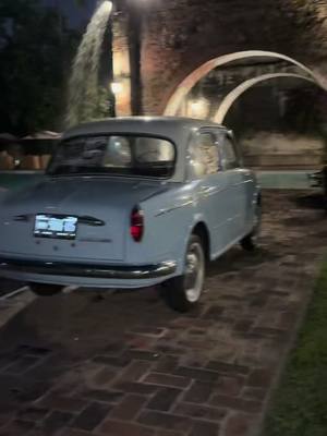 A post by @jsanz01 on TikTok caption: Expoclassic #corvette #cars#exhacienda #cuernavaca 